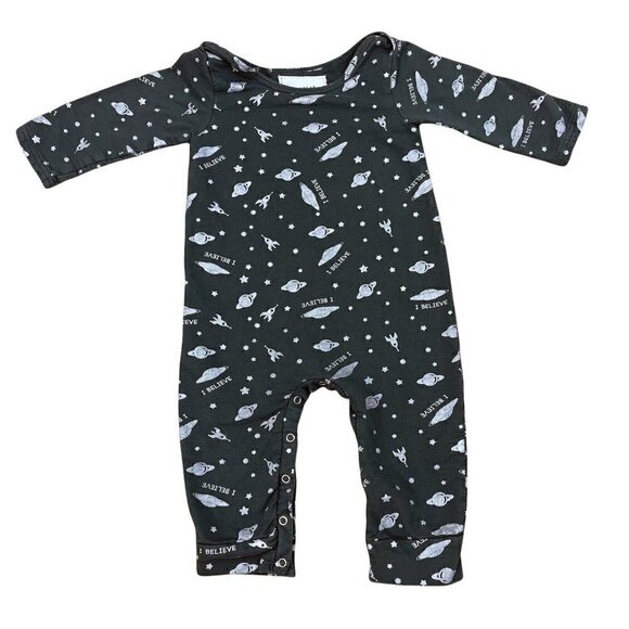 Wyldson designed in California I Believe UFO’s 24 Months old Romper  Toddler - Picture 1 of 6